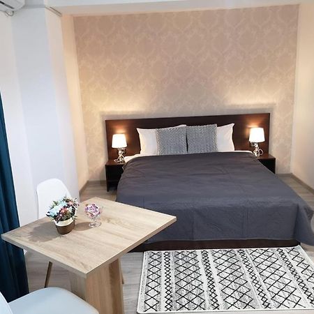 B House Rooms 이아시 외부 사진