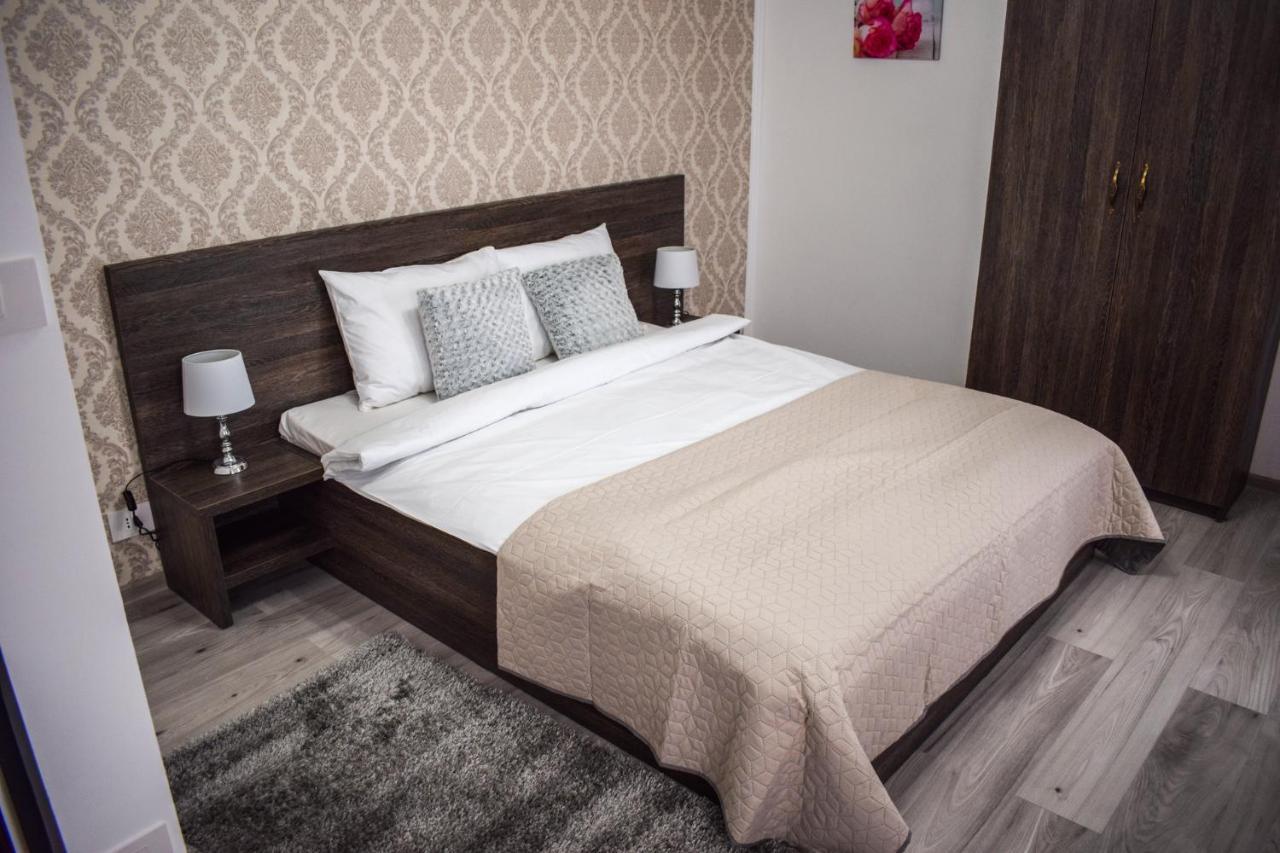 B House Rooms 이아시 외부 사진