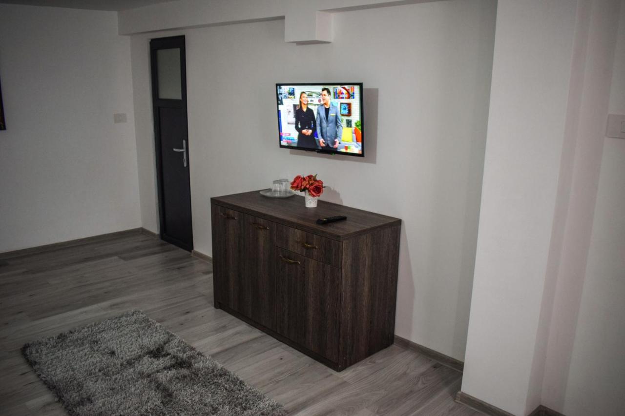 B House Rooms 이아시 외부 사진