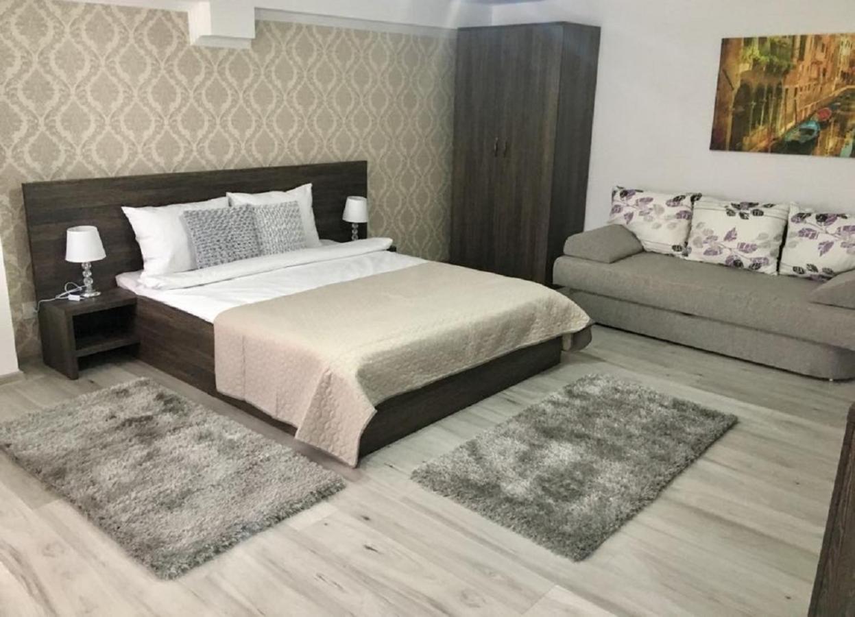 B House Rooms 이아시 외부 사진